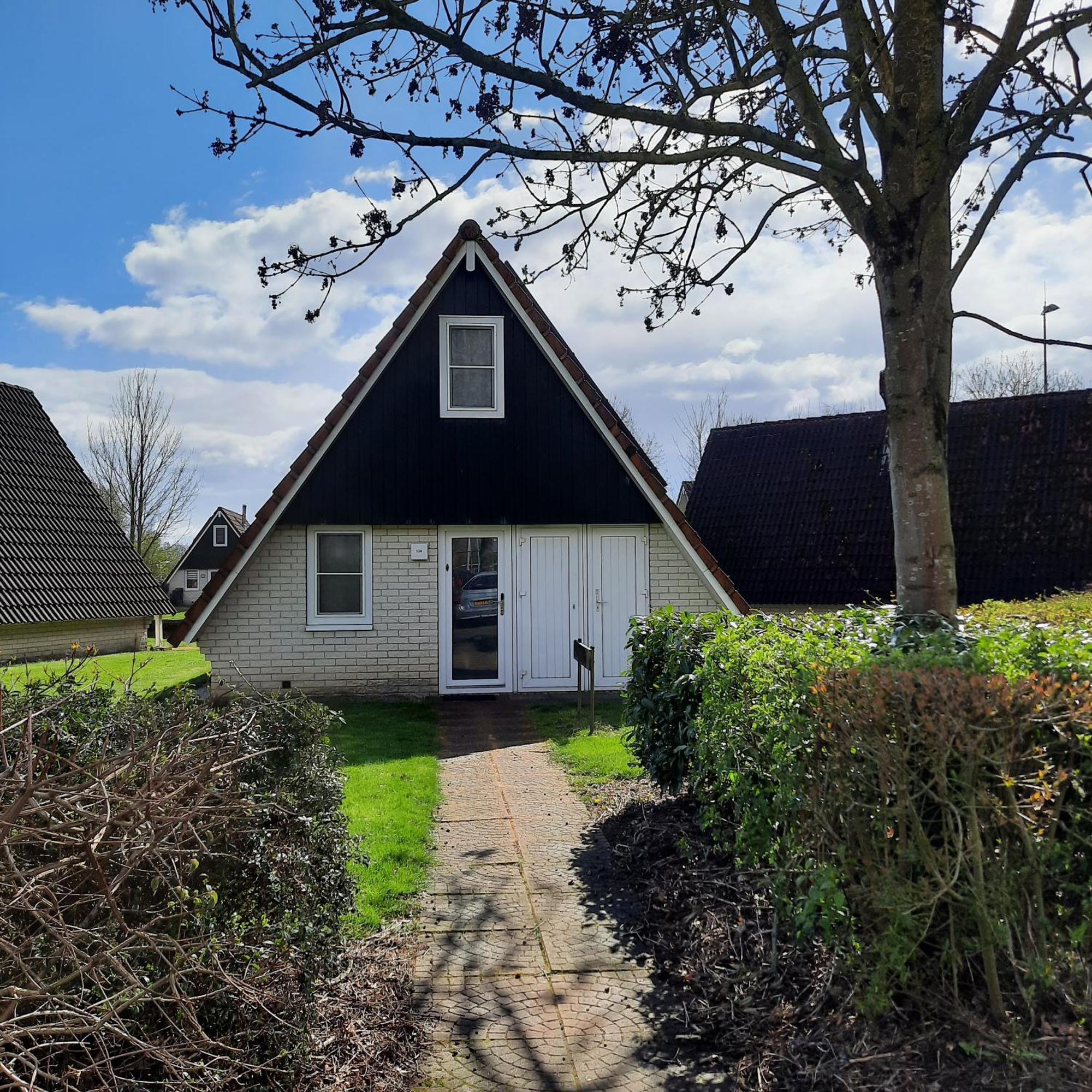 De Vecht, 124 - Centraal Gelegen Aan Vijver Gramsbergen Exterior photo